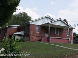 593 Sharps Hollow Rd, Bluff City, TN 37618
