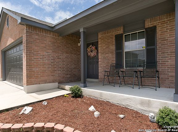 3rd image of 24619 Corral Gables