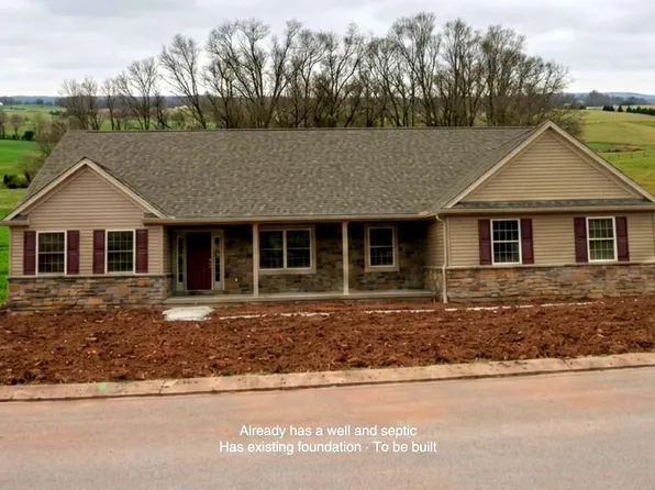 5086 Lakewood Ln, Stewartstown, PA 17363
