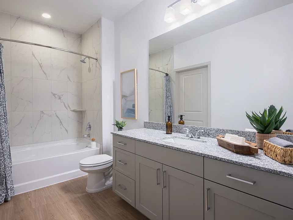 Prose Decker Lake apartments community photo