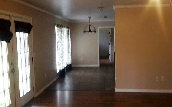 4th image of 1 Pinemont Pl
