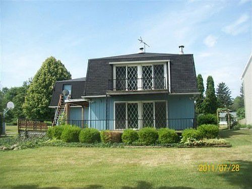 1st image of 2907 Loehrs Landing Dr
