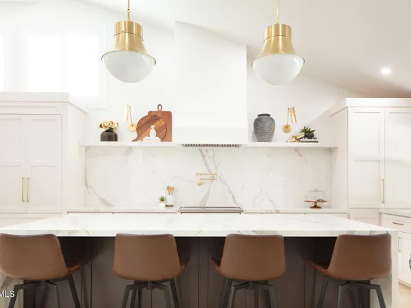 9002 N 81st St, Scottsdale, AZ 85258