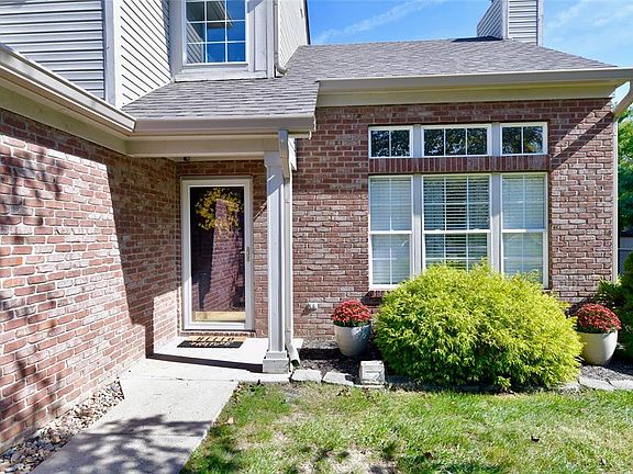 2nd image of 17490 Dalton Ct
