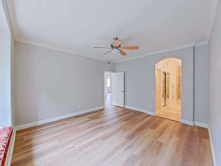 5 Avenida Brio — Photo 21