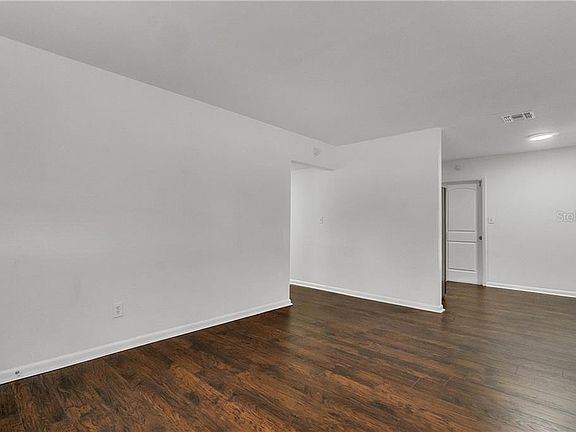 4th image of 6109 Wilbeth Ave