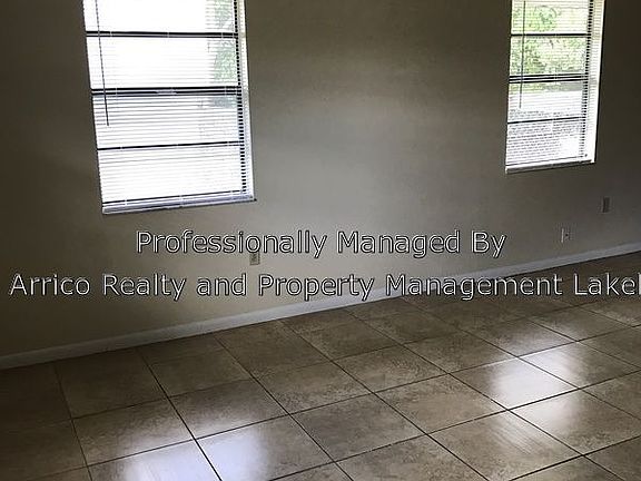 2nd image of 2909 S Lincoln Ave #2909