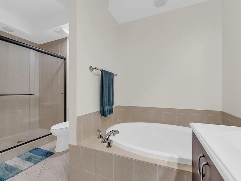 2955 NW 126th Ave #2125 — Photo 5