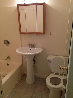 Rented by Walter & Samuels Inc | media 3