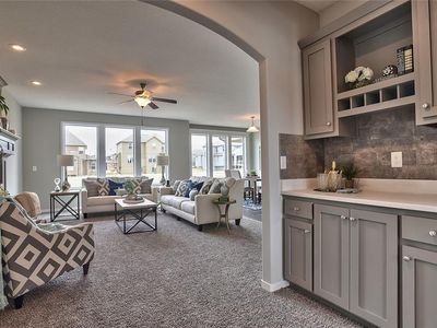 17173 W 164th Ter, Olathe, KS, 66062