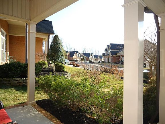 3rd image of 5086 Dovewood Way #7