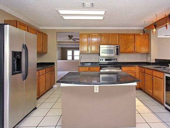 5th image of 11077 Cedar Park