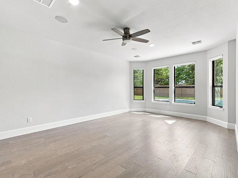 15026 Joe Lair Dr — Photo 21