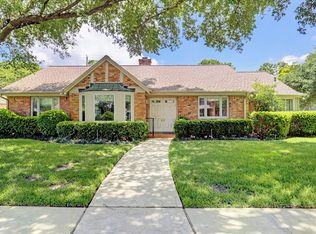 5651 Indigo St, Houston, TX 77096