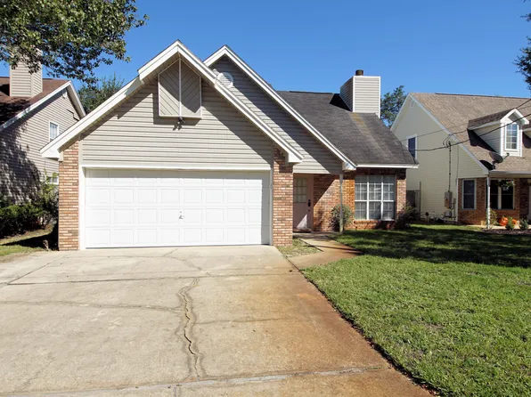 10 2nd St, Shalimar, FL 32579