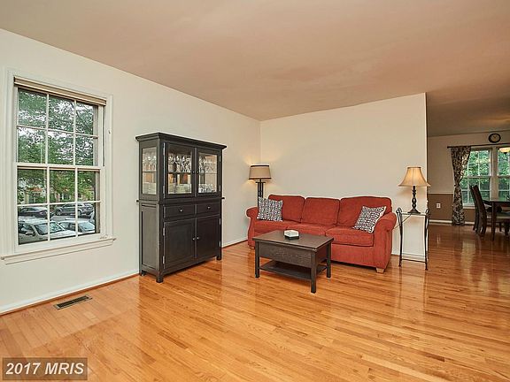 3rd image of 10281 Colony Park Dr