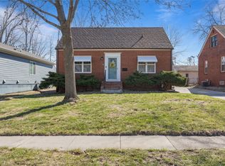 1605 56th St, Des Moines, IA 50310