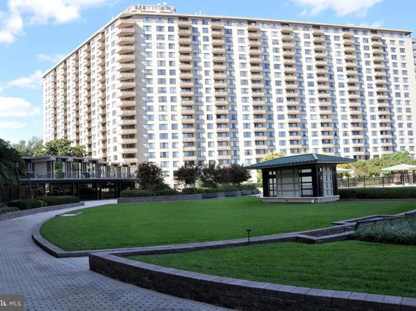 5225 Pooks Hill Rd APT 1707N, Bethesda, MD 20814