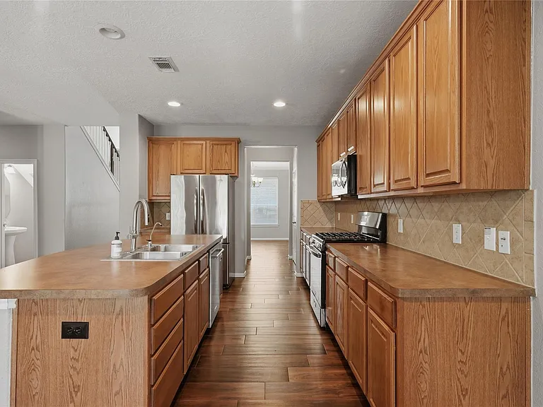 70 N Spinning Wheel Cir — Photo 8