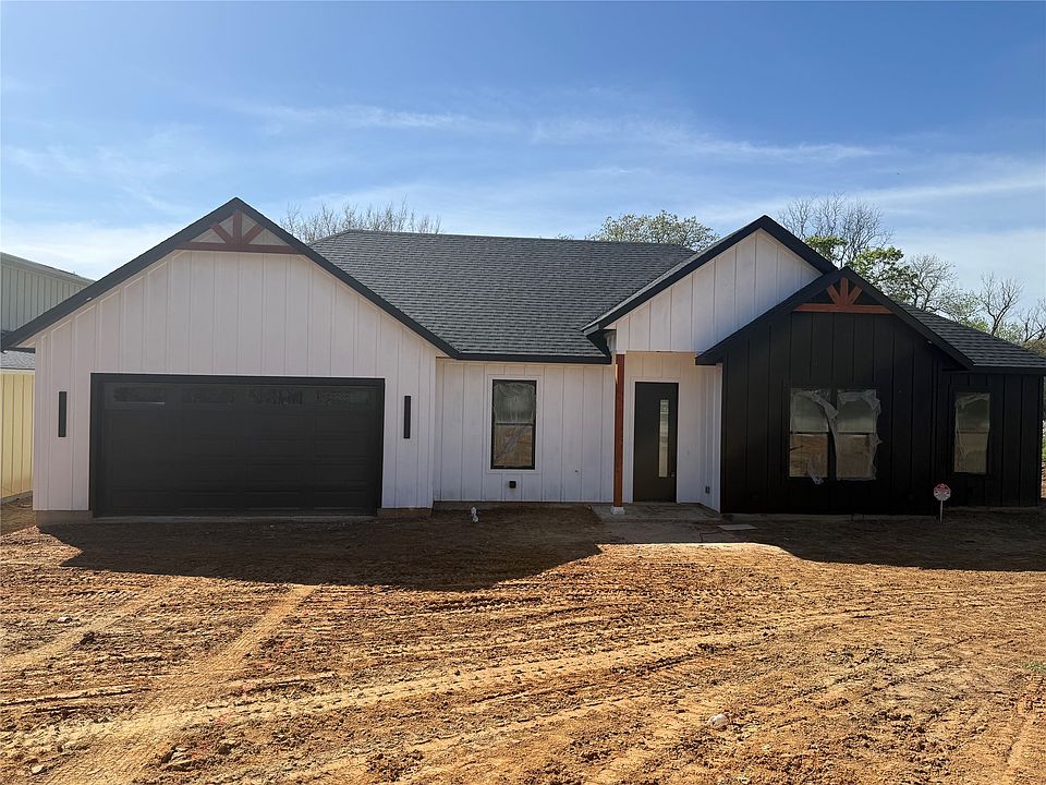 1st image of 1107 Riverwood Rd