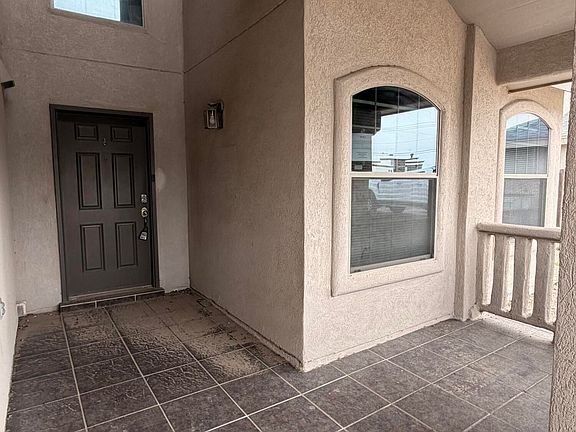 3rd image of 12517 Paseo Rae Ave