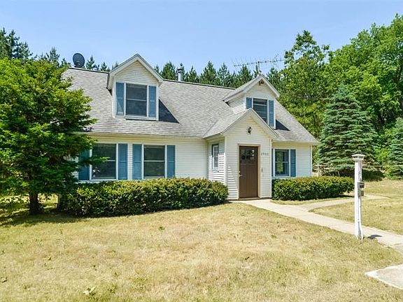 3rd image of 2566 Thompson Dr