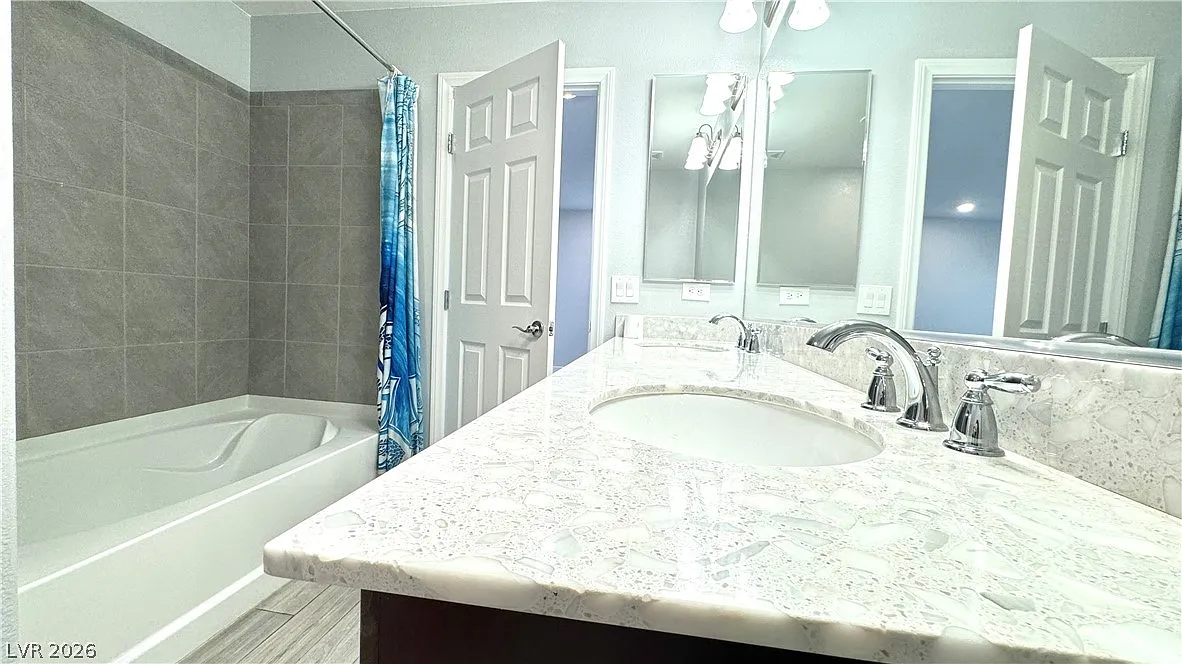 4 bed, 3.5 bath, 2869 sqft, $2,995 — Photo 3