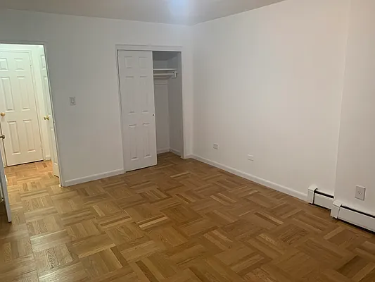 Rented by Bruma Realty LLC | media 9