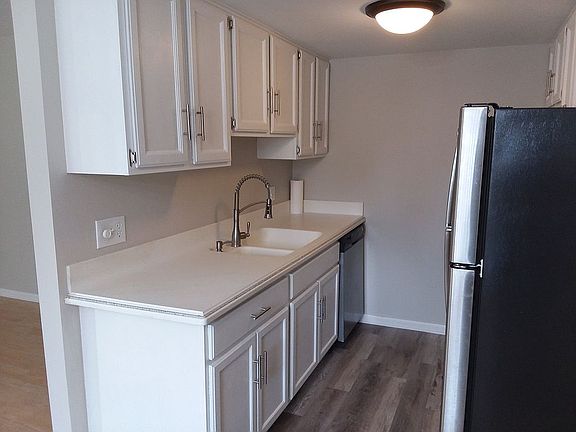 5th image of 27759 Harrison Woods Ln