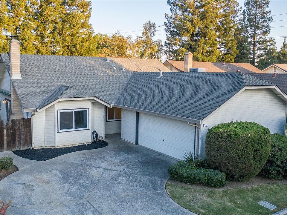 1st image of 138-138 Rivergate Dr