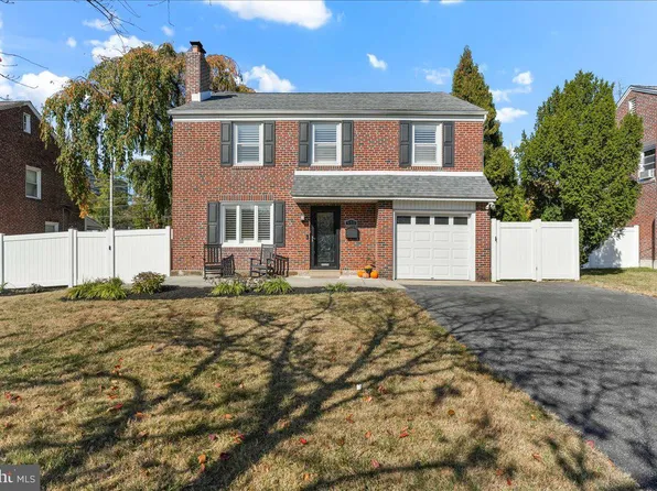 915 Woodbrook Ln, Philadelphia, PA 19150