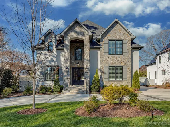 1210 Cedar Ln, Charlotte, NC 28226