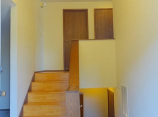 402 Lind Ave NW, Renton, WA 98057