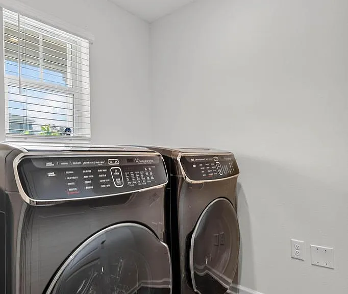8076 Dancing Fox St — Photo 16