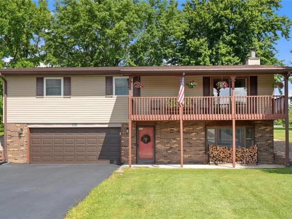 1405 Britany Ct, Edwardsville, IL 62025