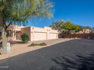 8162 N Peppersauce Dr, Oro Valley, AZ 85704