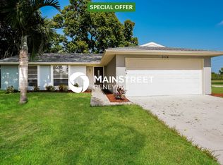2624 NE 21st Ct, Cape Coral, FL 33909