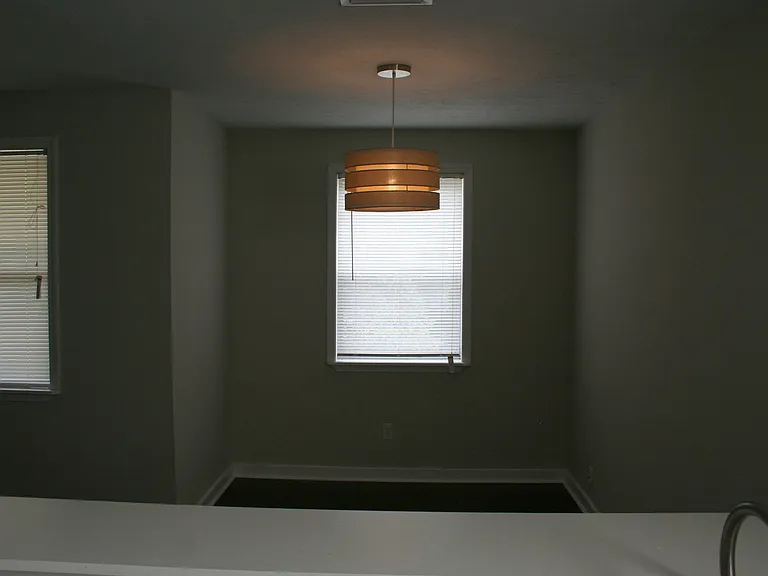 2308 Sylvan Ct — Photo 7