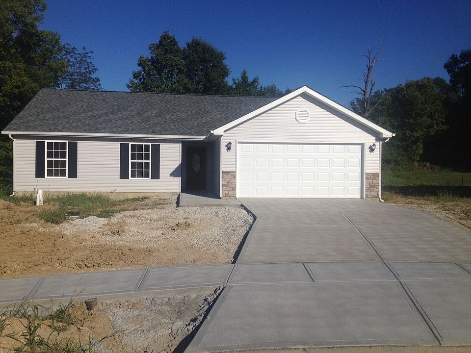 2nd image of 2193 Meadow Grass Dr