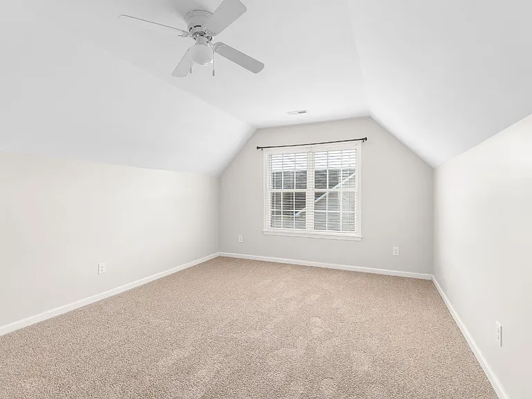 131 Cherry Grove Dr — Photo 14