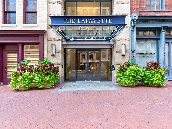 3rd image of 631 D St NW APT 435