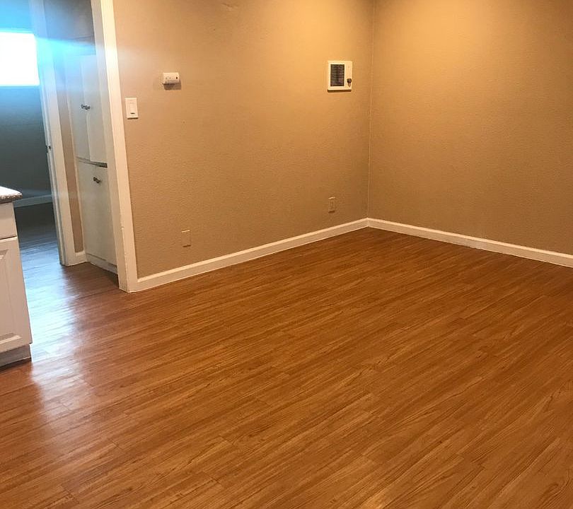 2nd image of 1416 F St APT 12