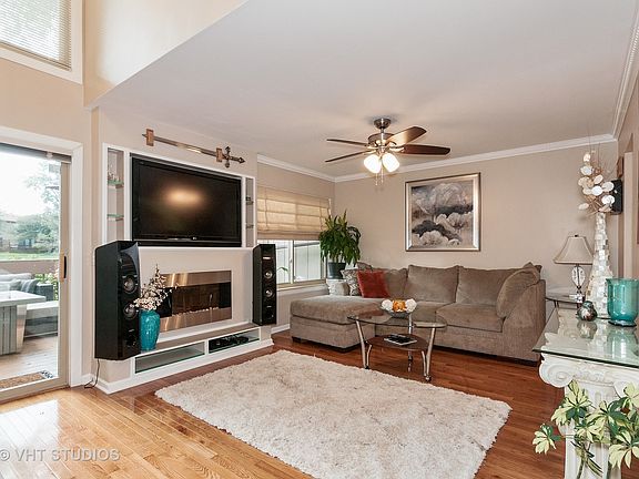 3rd image of 508 Yosemite Ct