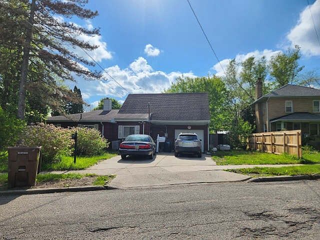 1st image of 3420 Bergman Ave