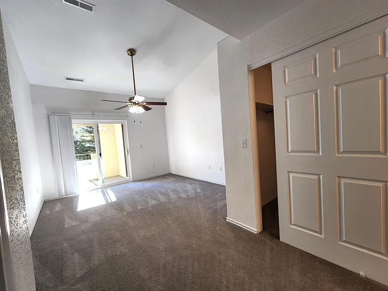 3895 Riviera Grv #202 — Photo 13