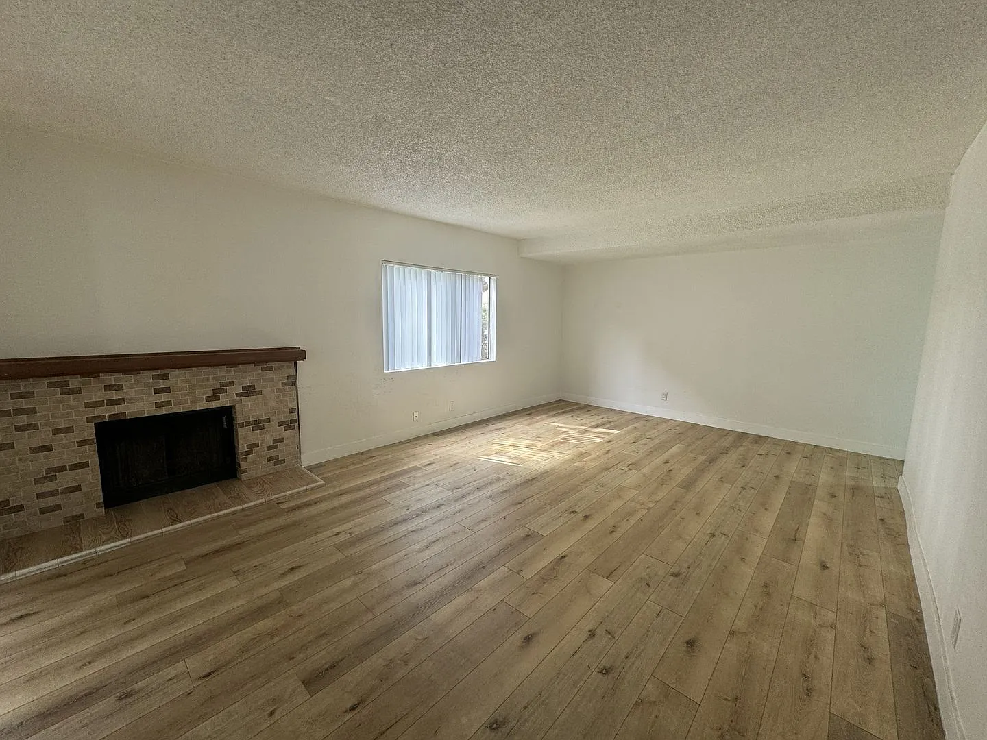 2535 Kansas Ave — Photo 3