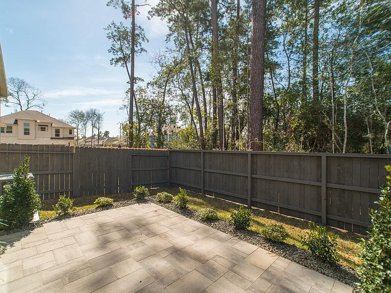 670 Royal Arch Dr — Photo 39