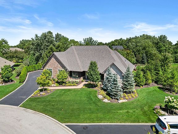 4th image of 10910 Lake Central Dr