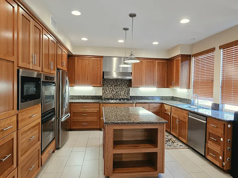 4724 Fairport Way — Photo 10