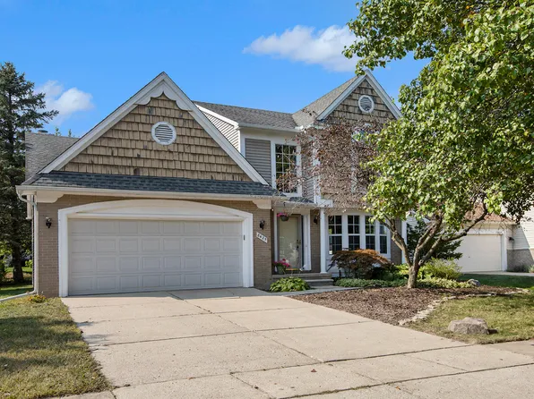 8425 Barrington Dr, Ypsilanti, MI 48198
